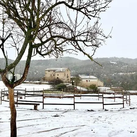 La Caseta Del Sola,turisme Slow A Tora Holiday home Sant Serni de Llanera